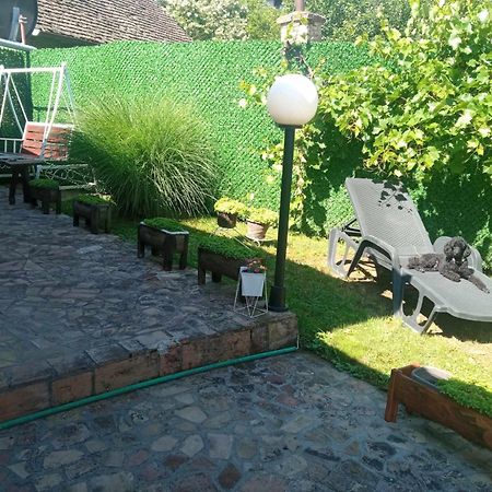 Tera Nova Villa Vrdnik Luaran gambar