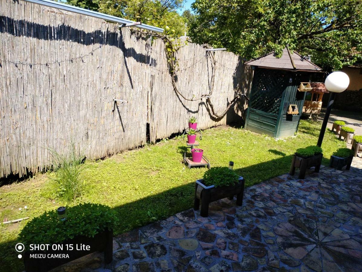 Tera Nova Villa Vrdnik Luaran gambar